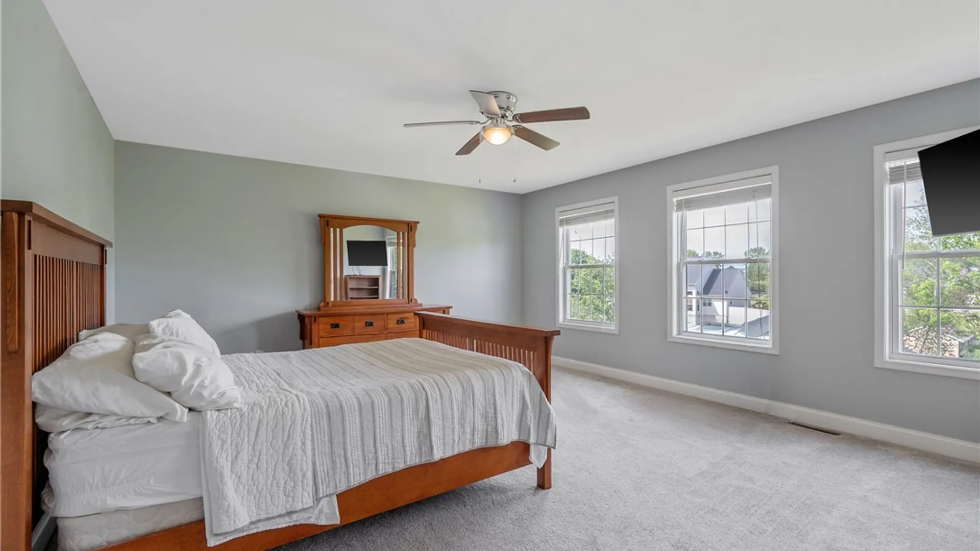 Property at 8796 Emmons Mercantile, Cicero, NY 13029 21
