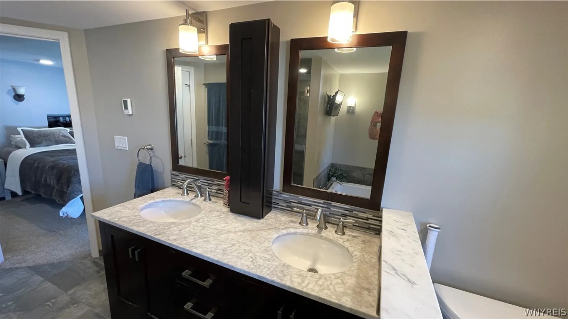 Property at 114 Onondaga Avenue Avenue, West Seneca, NY 14220 15