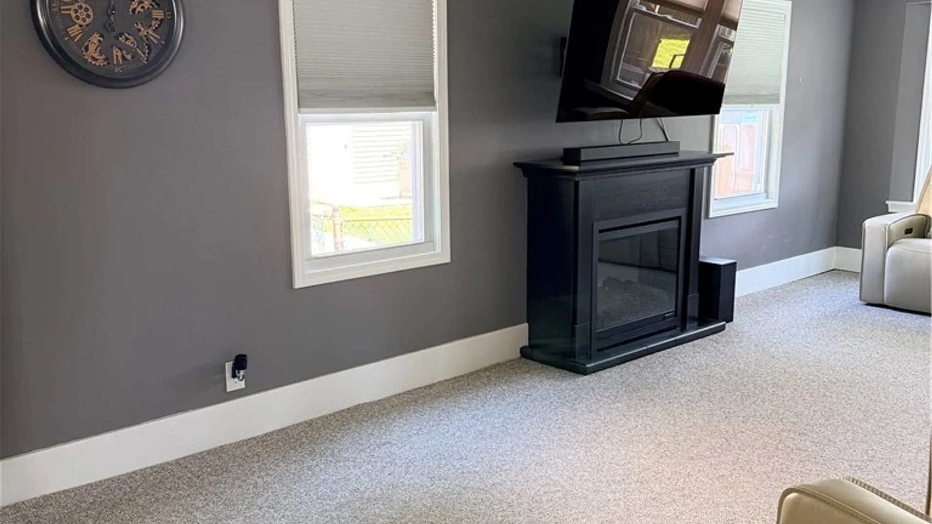Property at 114 Onondaga Avenue Avenue, West Seneca, NY 14220 10
