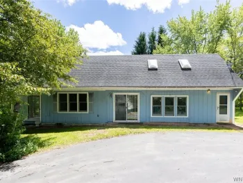 Property at 1827 Maxon Road, Bennington, NY 14011