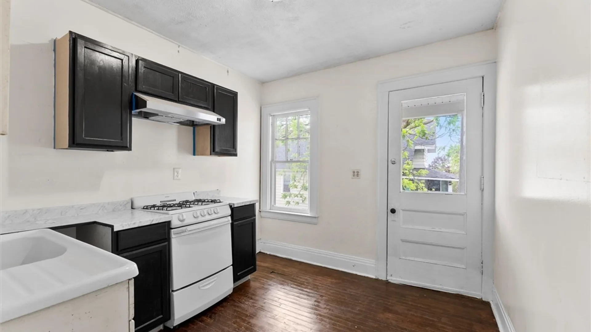 Property at 1008 1st North Street, Syracuse, NY 13208 7