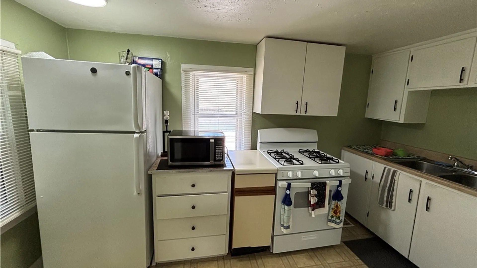 Property at 1 Erie Street, Macedon, NY 14502 7