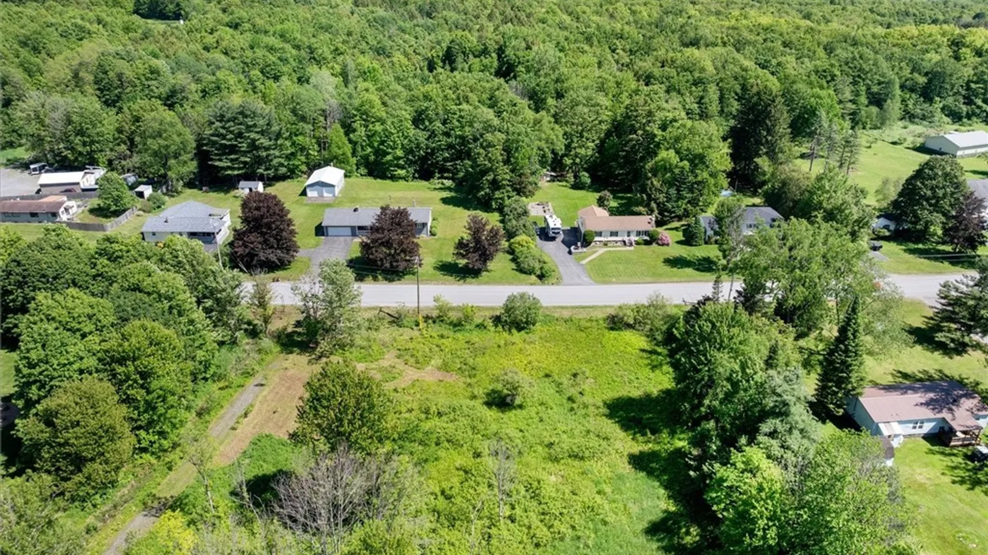 Property at 6101 Cavanaugh Road, Marcy, NY 13403 9
