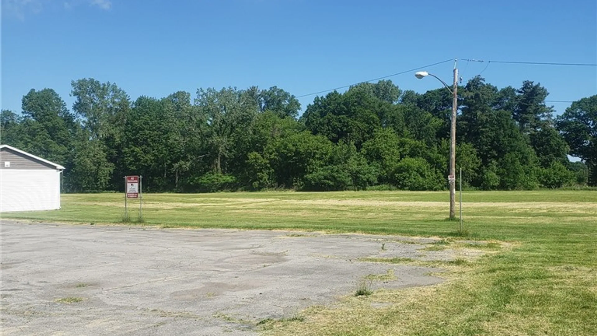 Property at 360 Maiden Lane, Greece, NY 14616 5