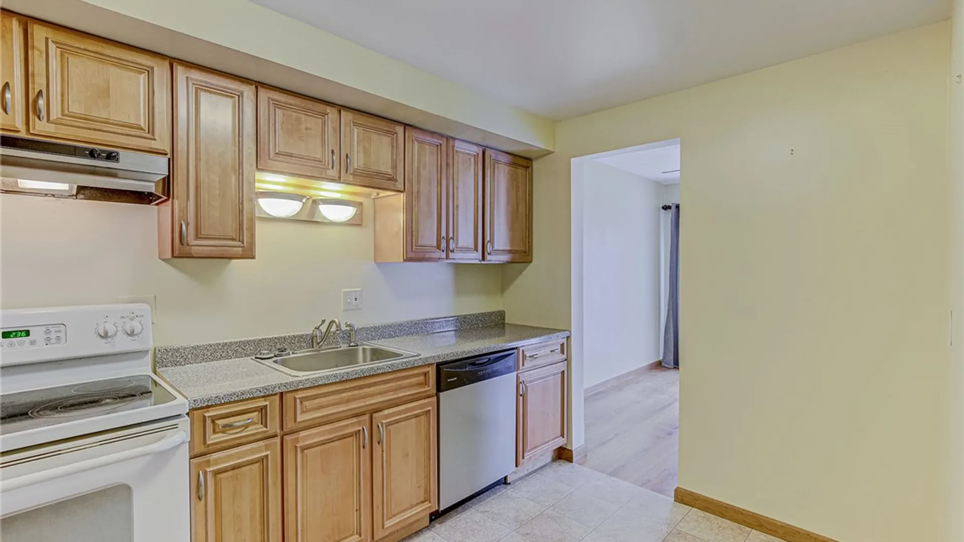 Property at 79 Wintergreen Way, Brighton, NY 14618 10