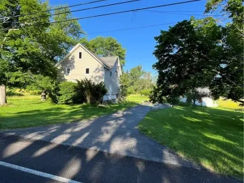 Property at 6705 E Townline Road, Williamson, NY 14589