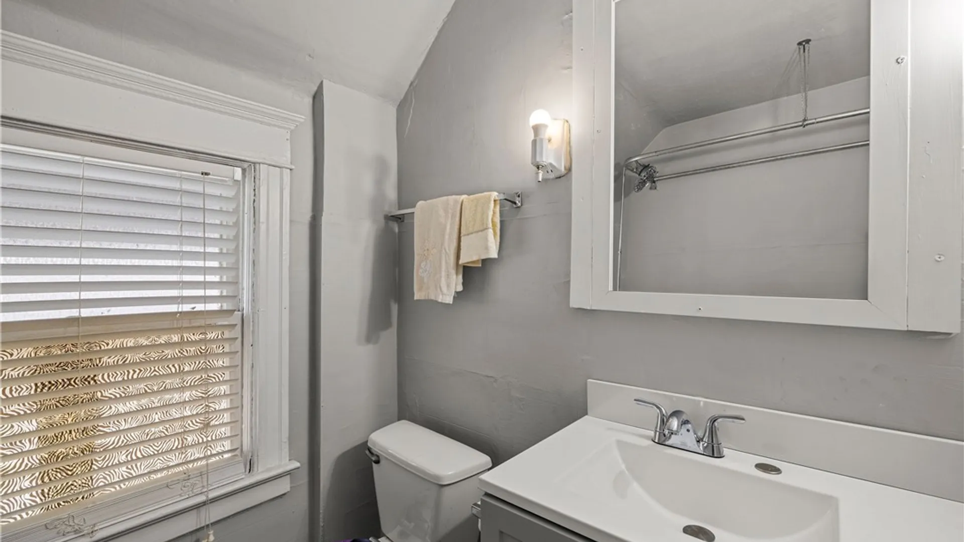 Property at 994 Kensington Avenue, Buffalo, NY 14215 21