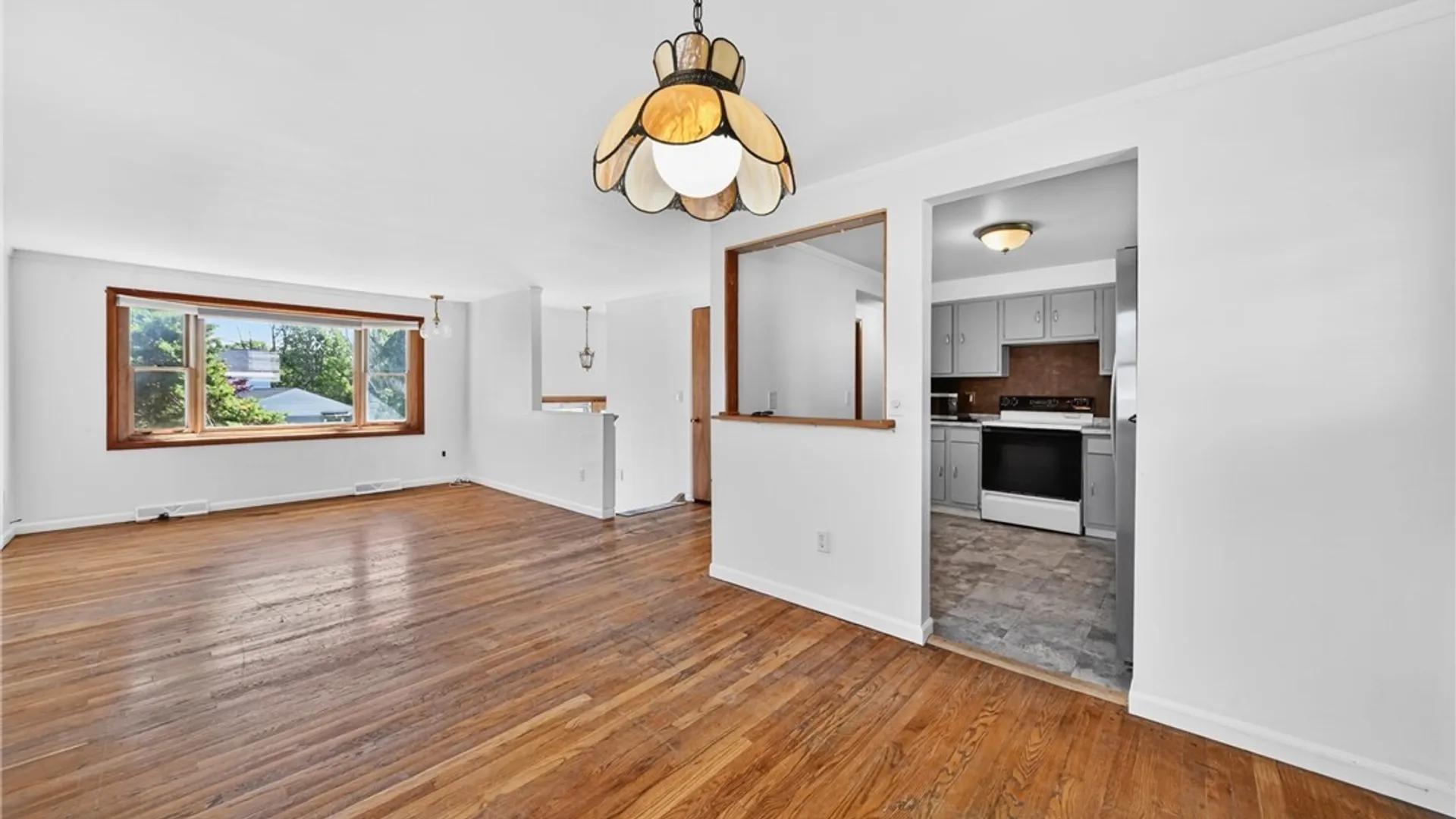 Property at 217 Niagara Avenue, Geddes, NY 13209 5