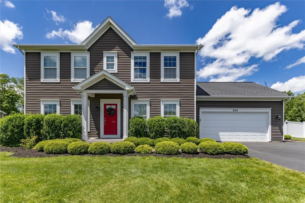 Property at 205 York Bay Trail, Henrietta, NY 14586
