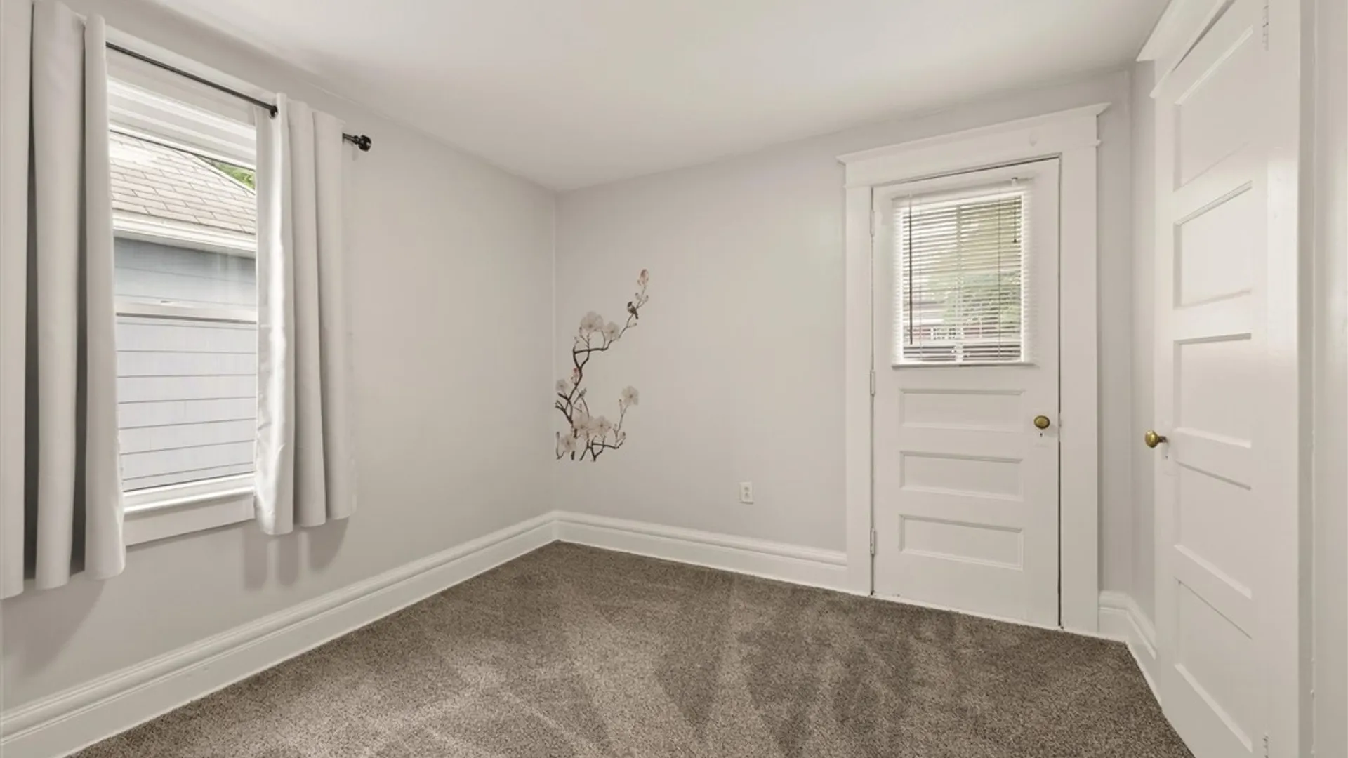 Property at 201 W Elm Street, East Rochester, NY 14445 26
