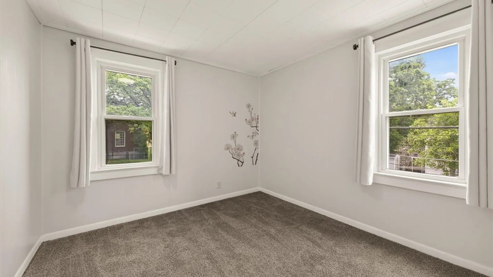 Property at 201 W Elm Street, East Rochester, NY 14445 28