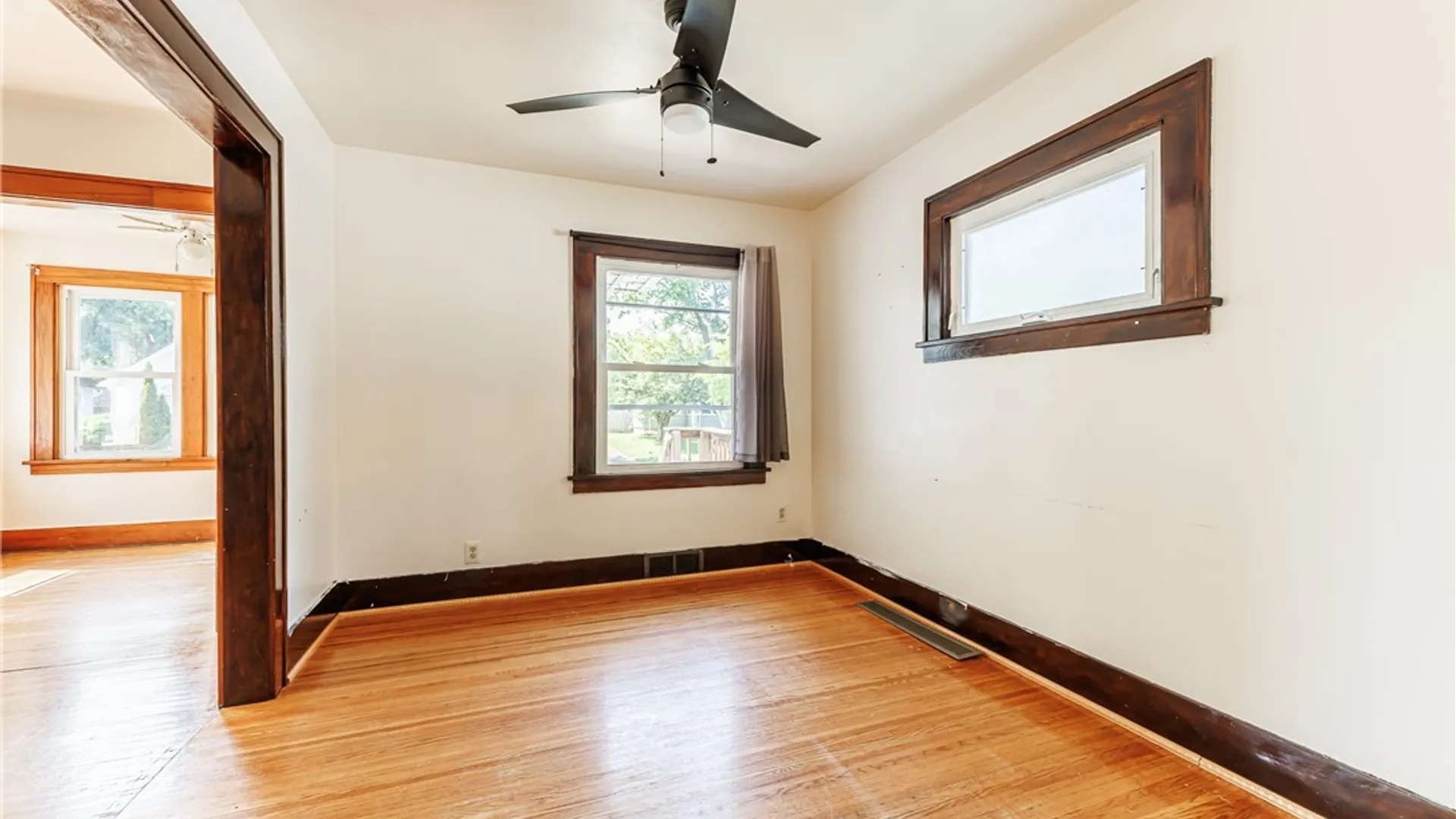 Property at 46 Beverly Heights, Greece, NY 14616 10
