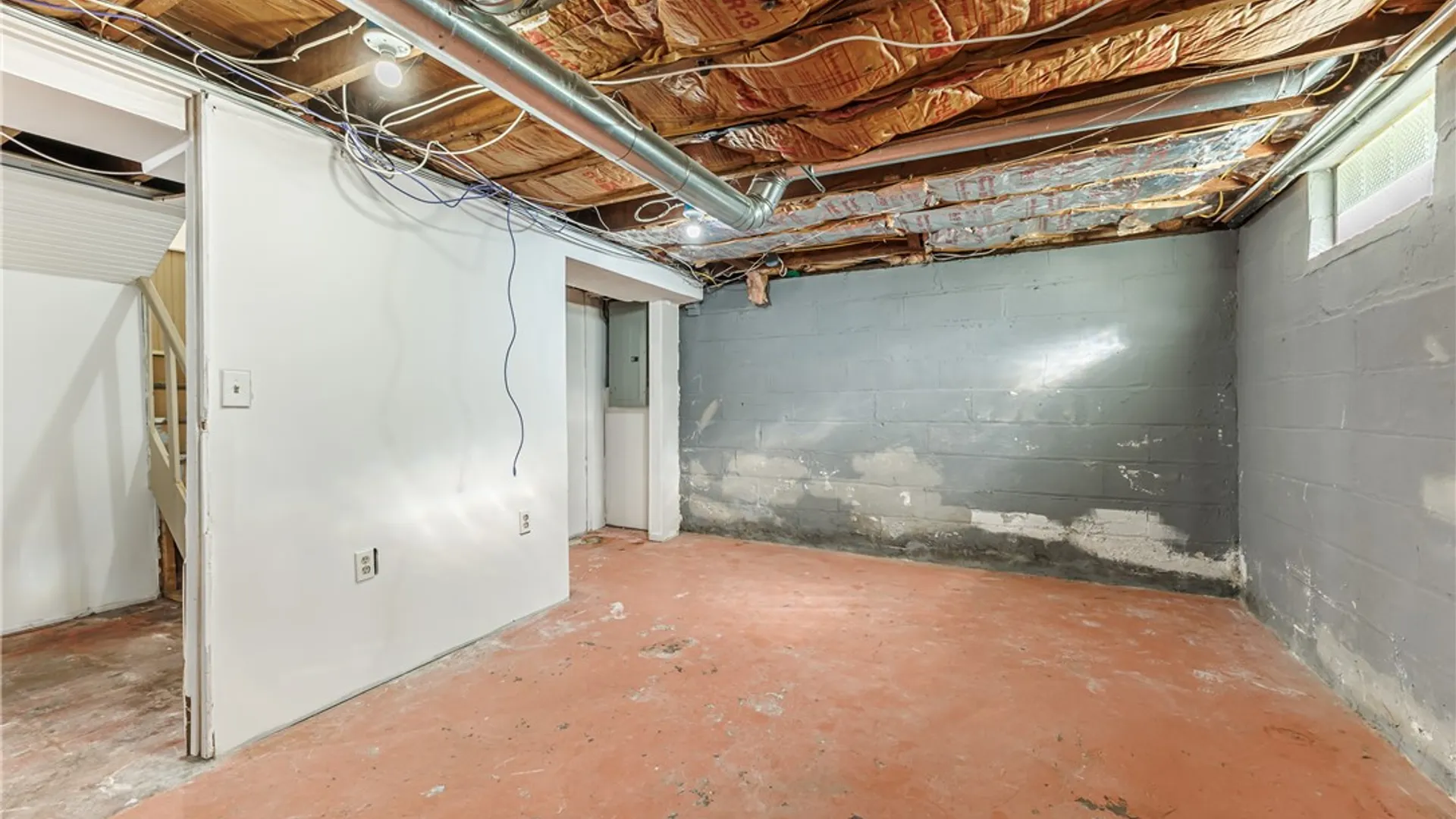 Property at 46 Beverly Heights, Greece, NY 14616 24