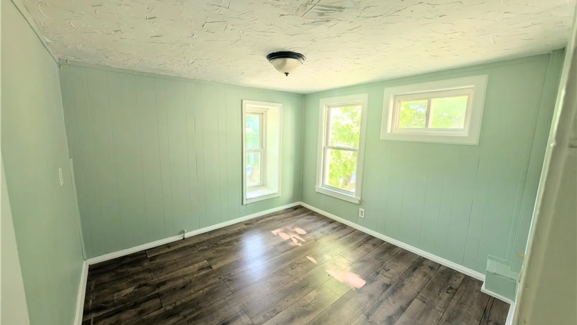 Property at 330 Lexington Avenue, Rochester, NY 14613 14