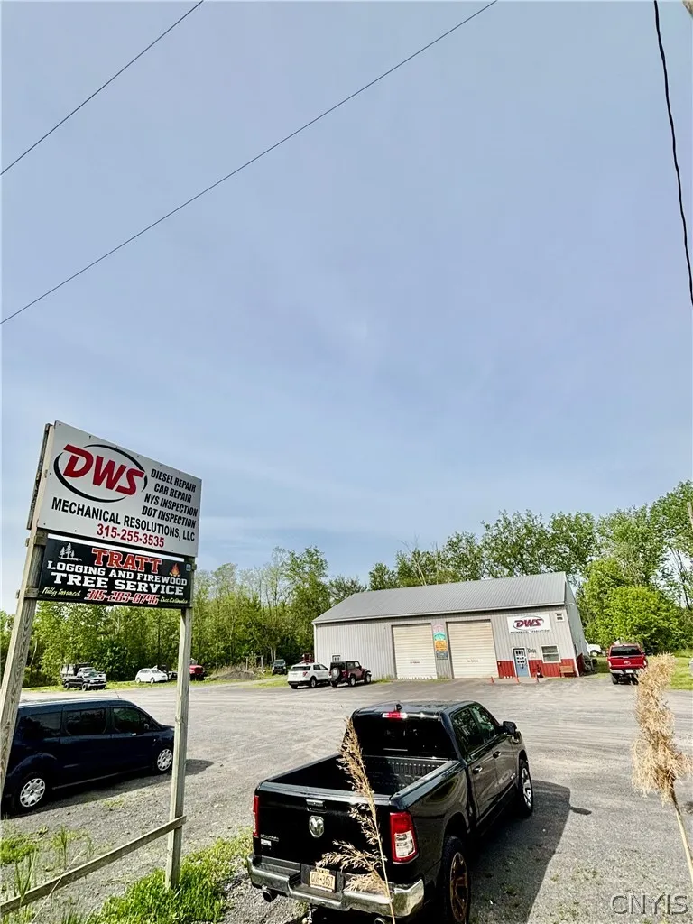 Property at 6901 State Route 90, Aurelius, NY 13034