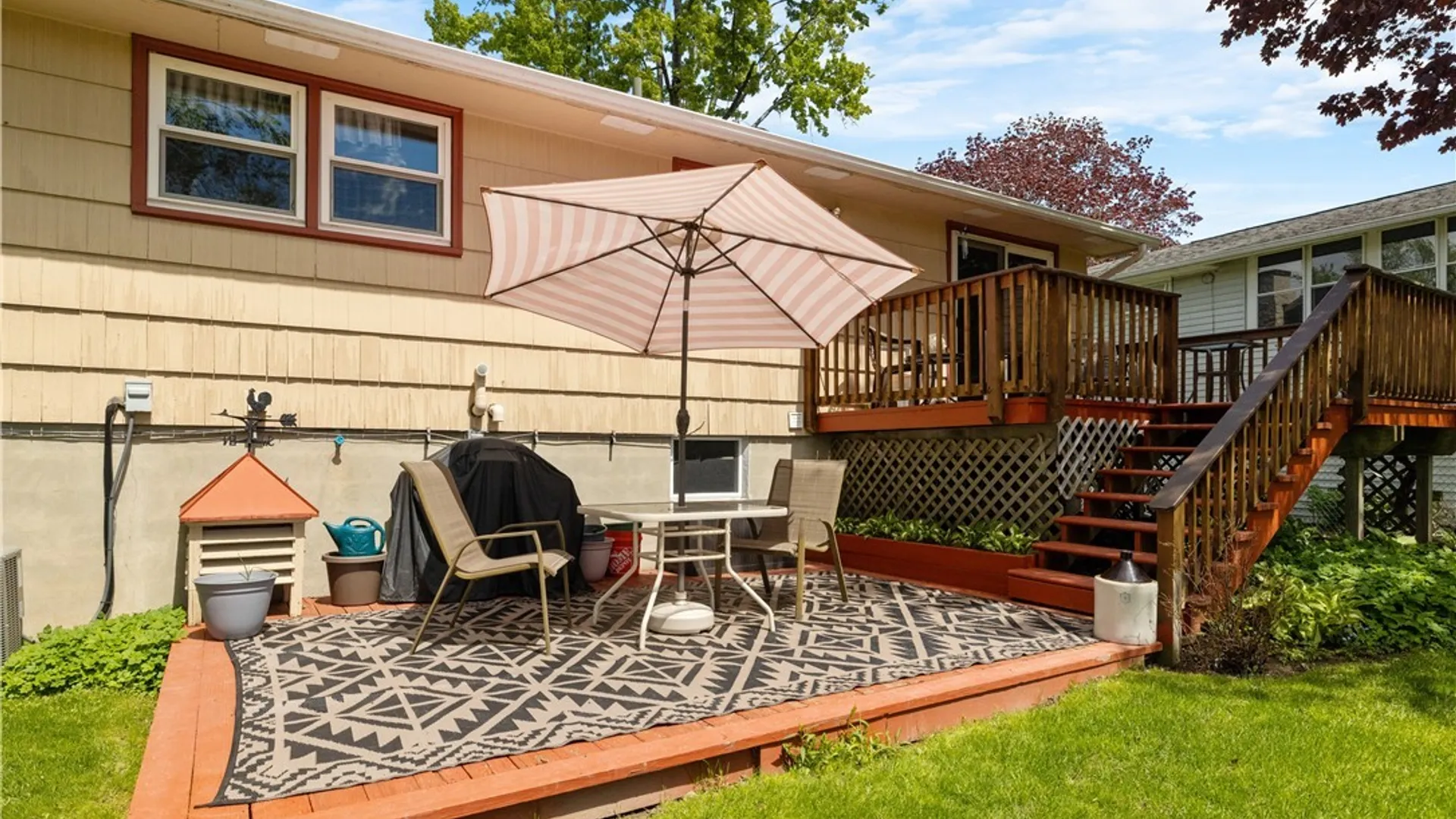 Property at 7 Lark Path, Clay, NY 13090 29