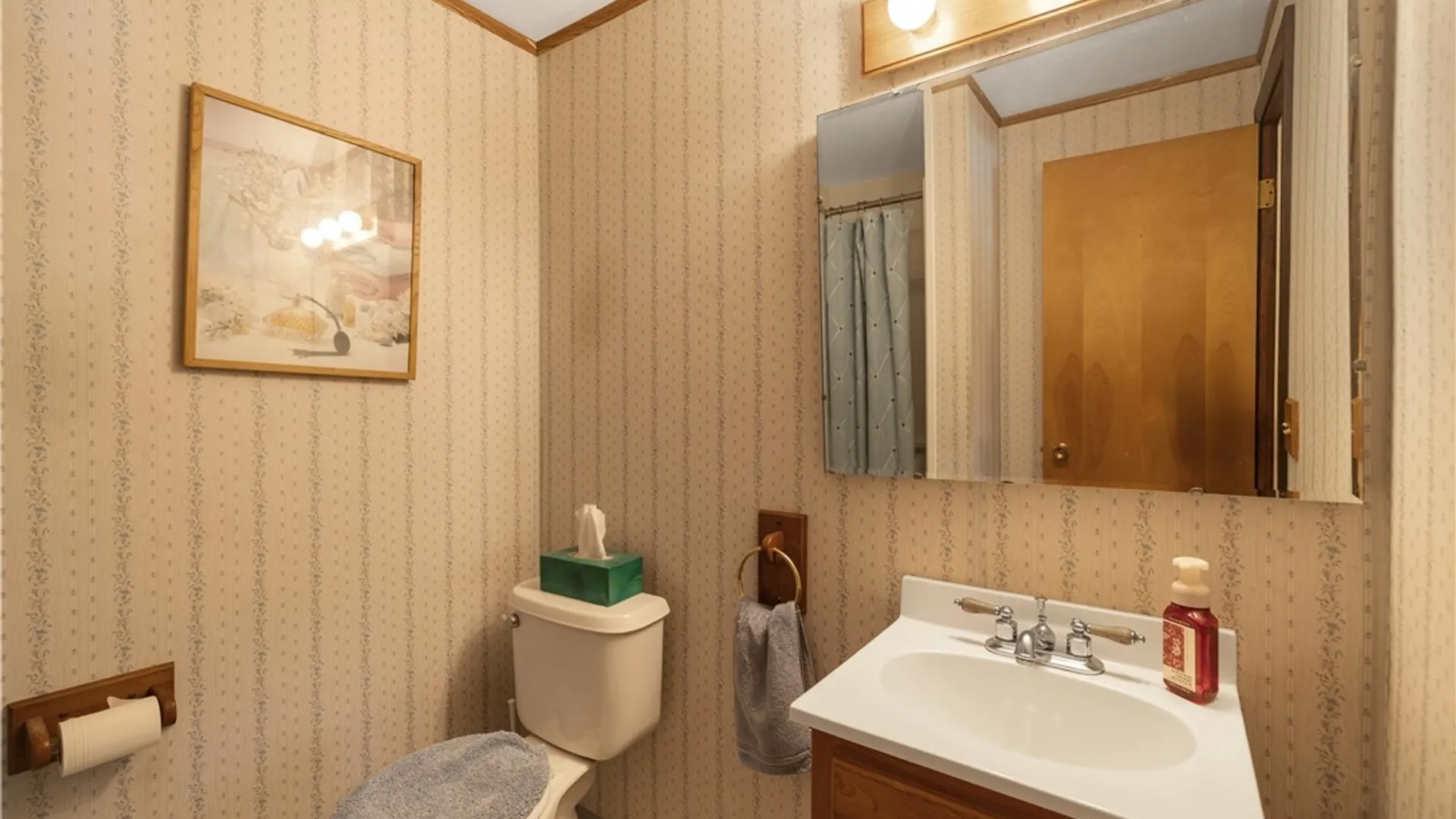 Property at 7 Lark Path, Clay, NY 13090 26