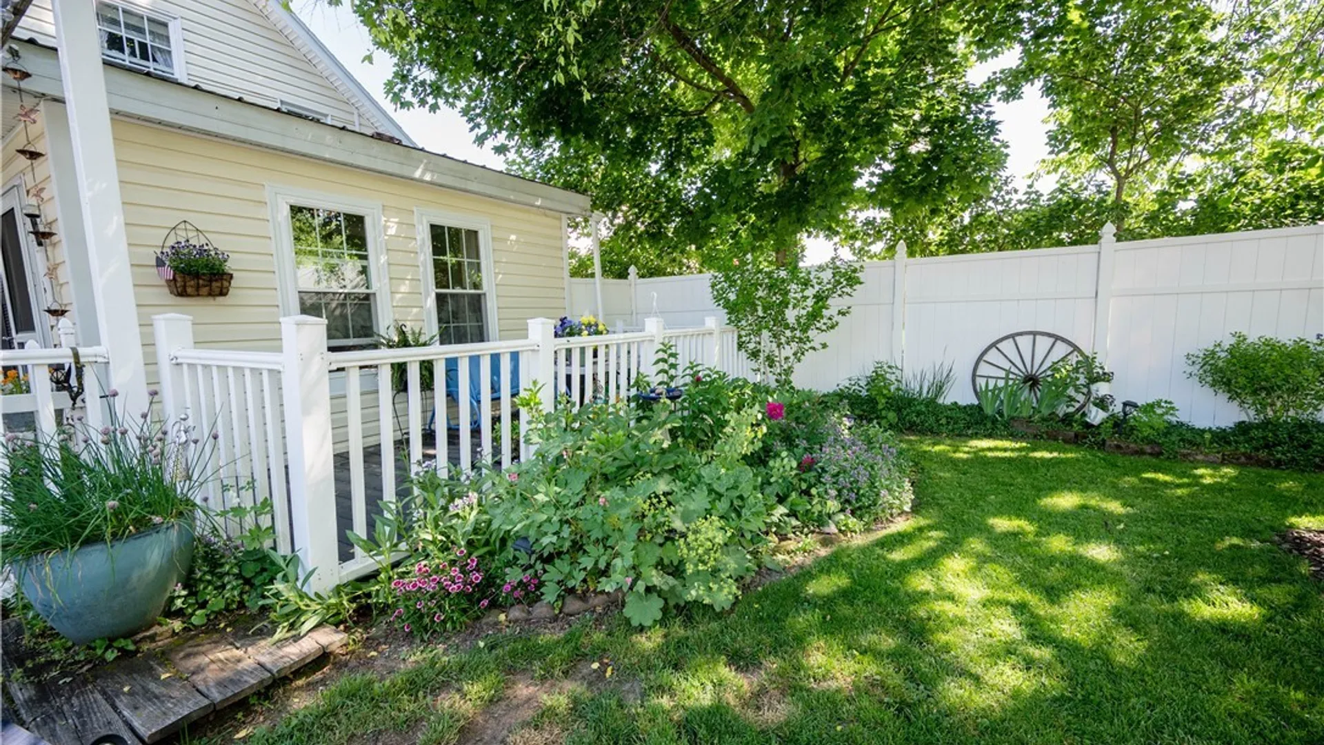 Property at 10 Front Street, Vernon, NY 13476 9