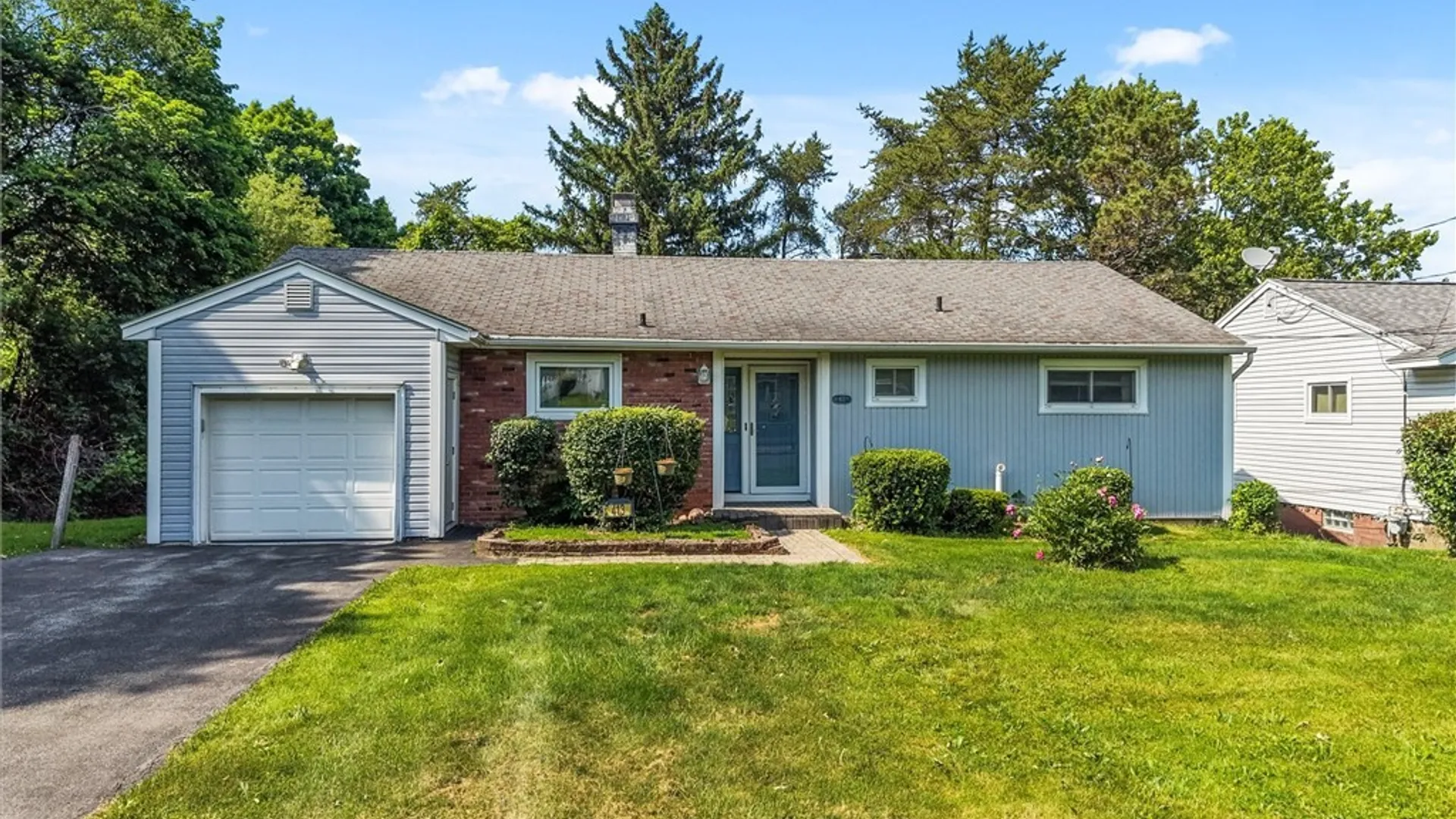 Property at 413 Mountainview Avenue, Syracuse, NY 13224 3