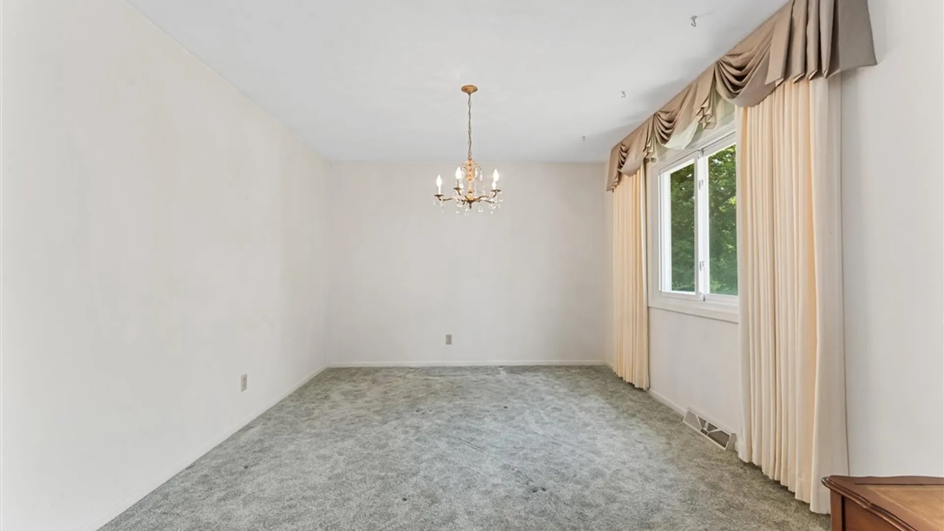 Property at 413 Mountainview Avenue, Syracuse, NY 13224 11