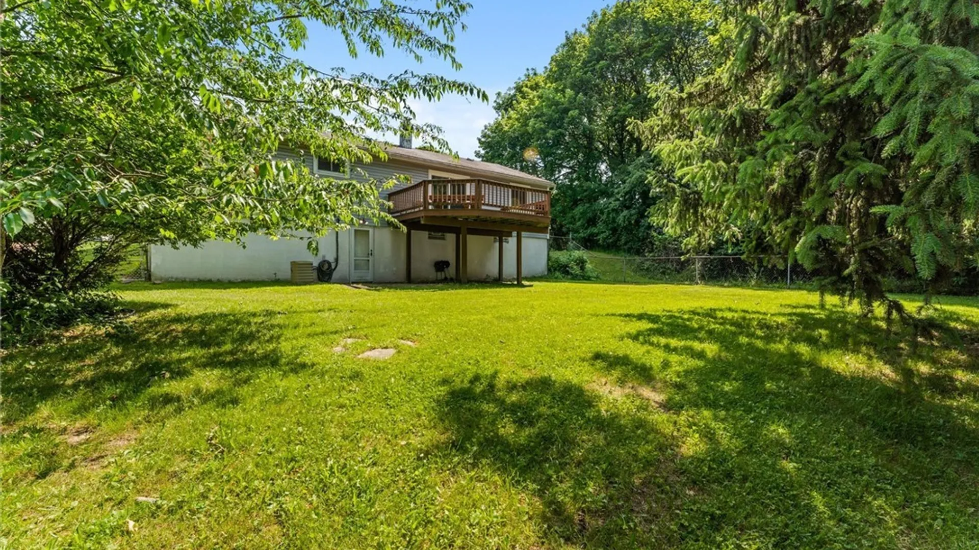 Property at 413 Mountainview Avenue, Syracuse, NY 13224 37