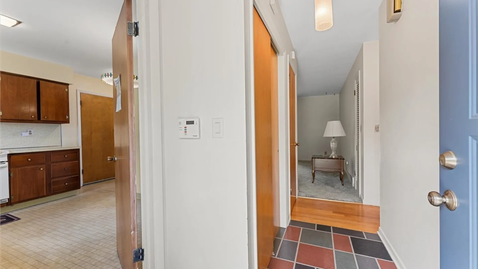 Property at 413 Mountainview Avenue, Syracuse, NY 13224 8
