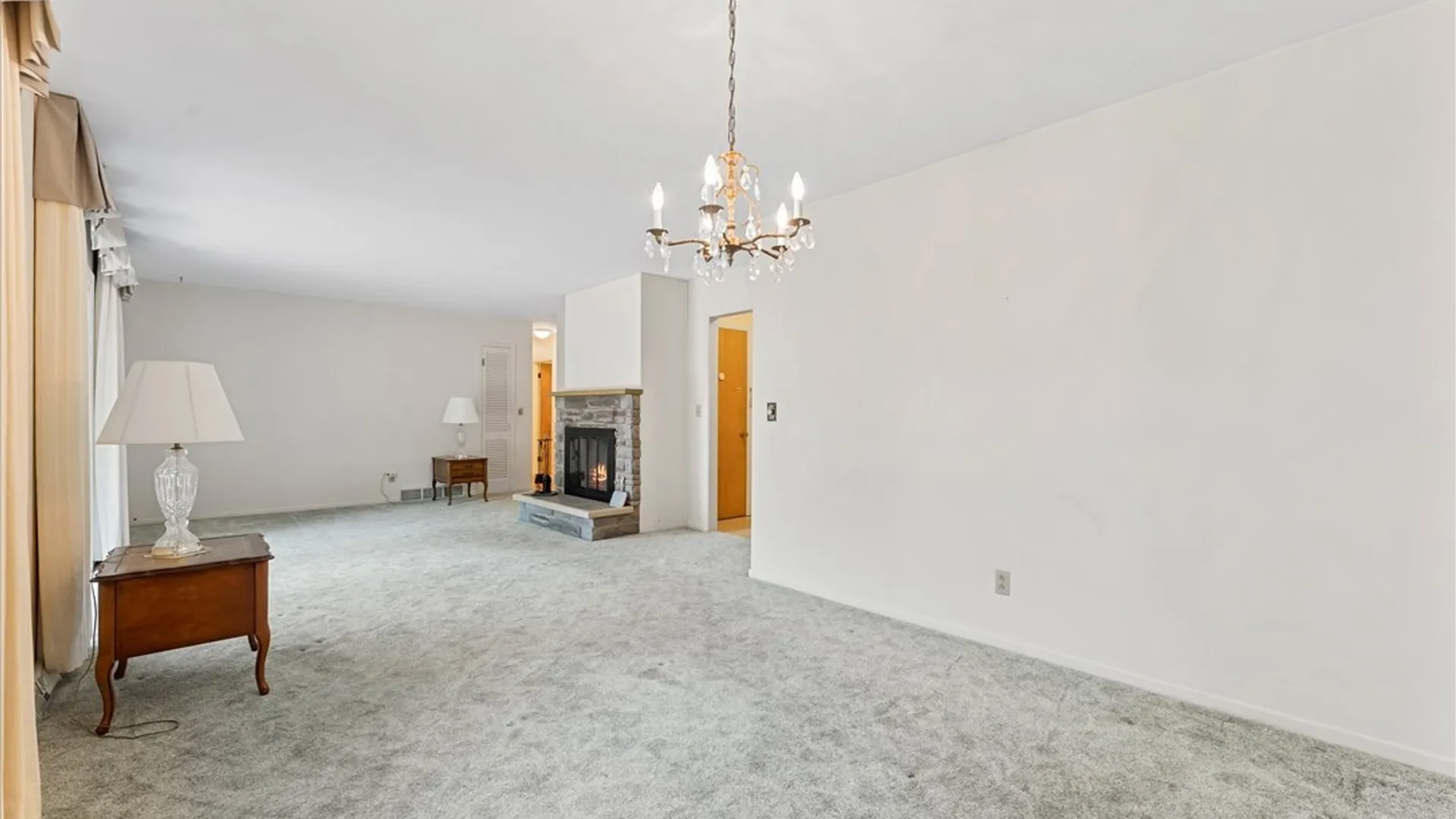 Property at 413 Mountainview Avenue, Syracuse, NY 13224 10