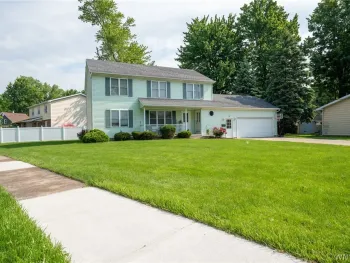 Property at 3 Greenwood Circle, North Tonawanda, NY 14120