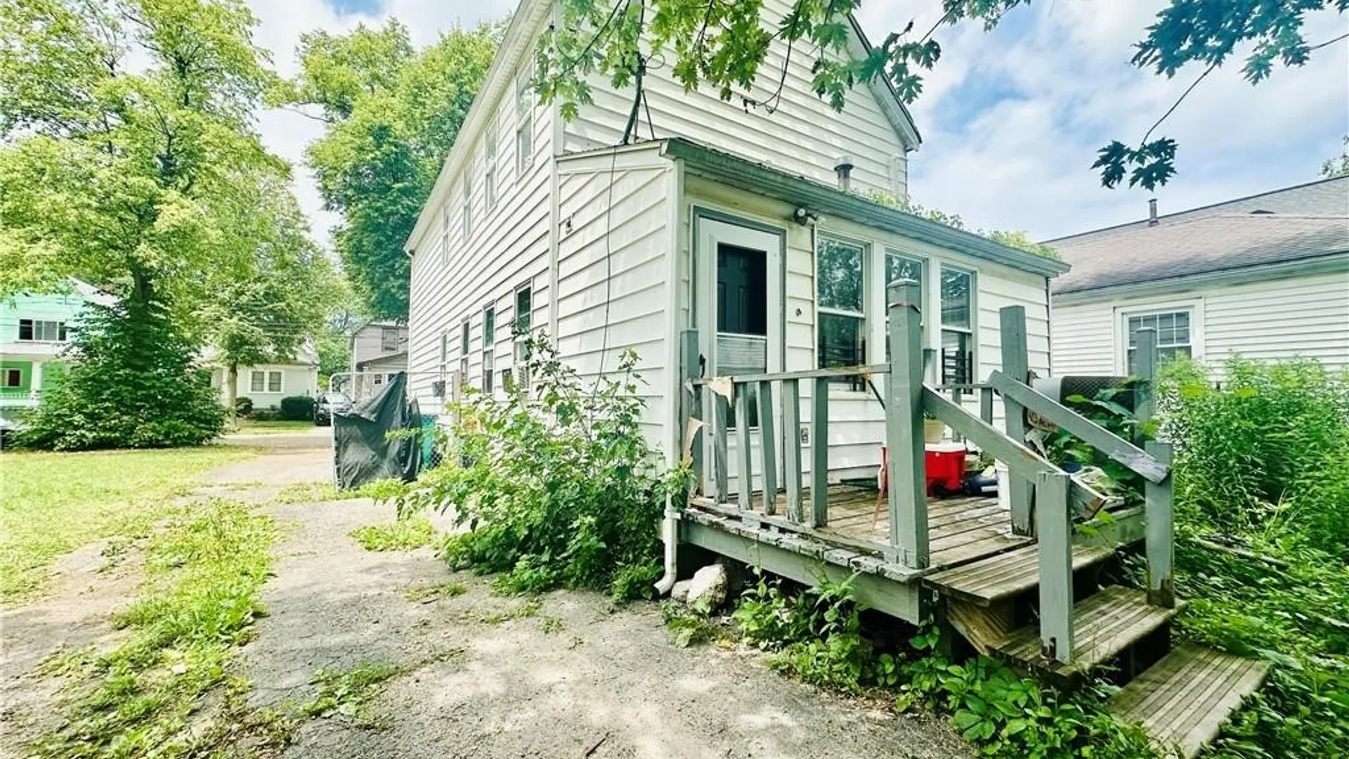Property at 253 Gold Street, Buffalo, NY 14206 6