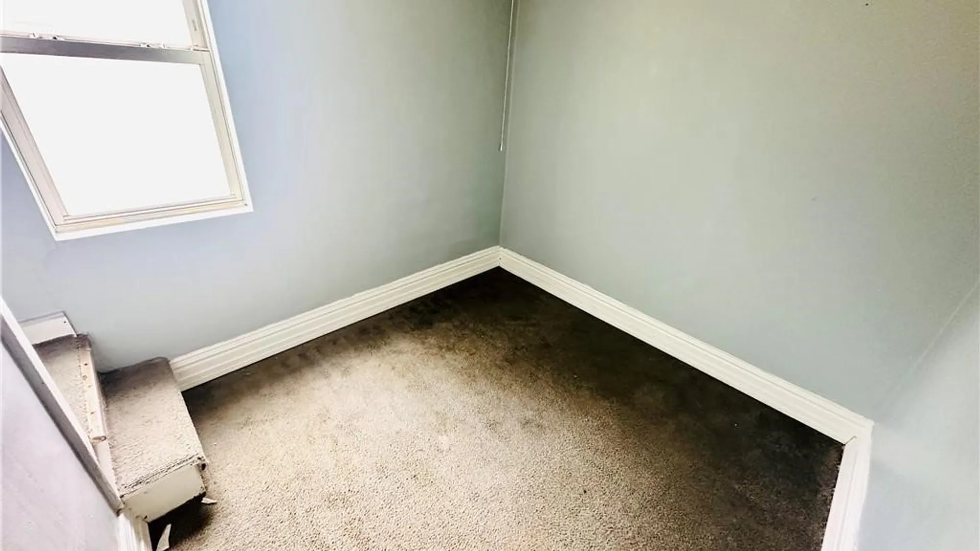 Property at 253 Gold Street, Buffalo, NY 14206 12