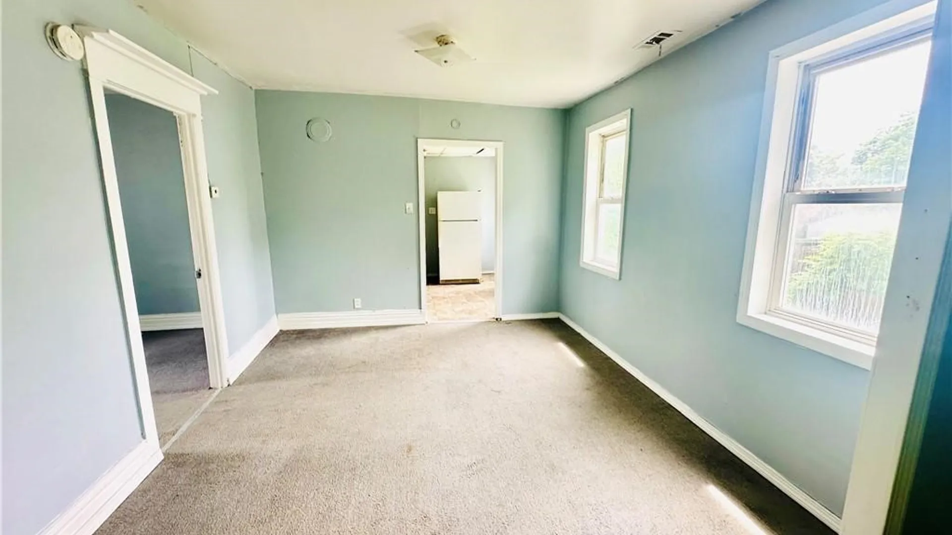 Property at 253 Gold Street, Buffalo, NY 14206 14