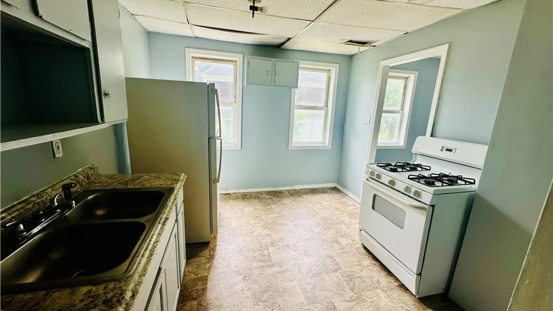 Property at 253 Gold Street, Buffalo, NY 14206 19