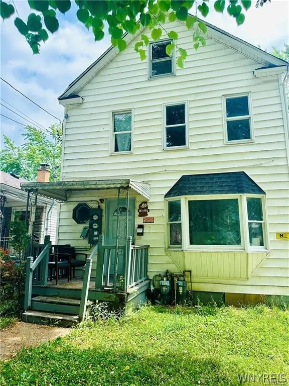 Property at 253 Gold Street, Buffalo, NY 14206