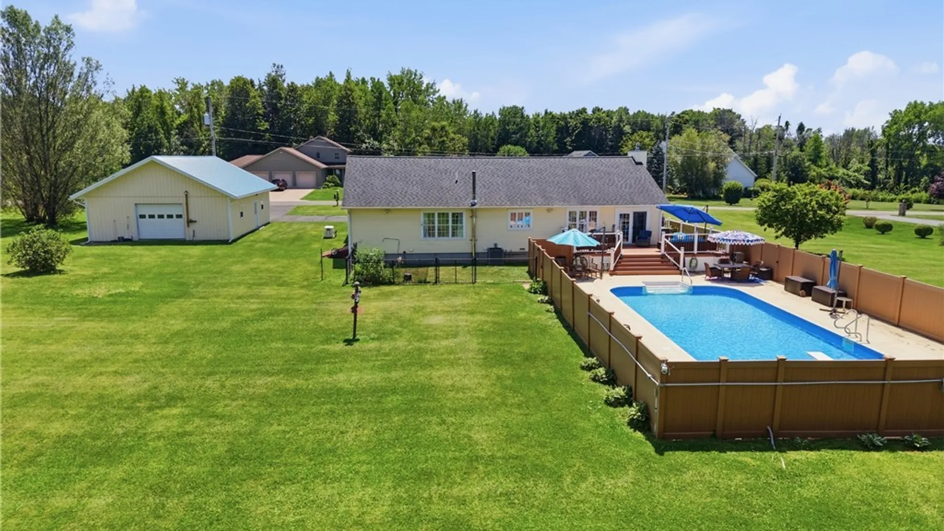 Property at 18 Regan Drive, Oswego, NY 13126 4