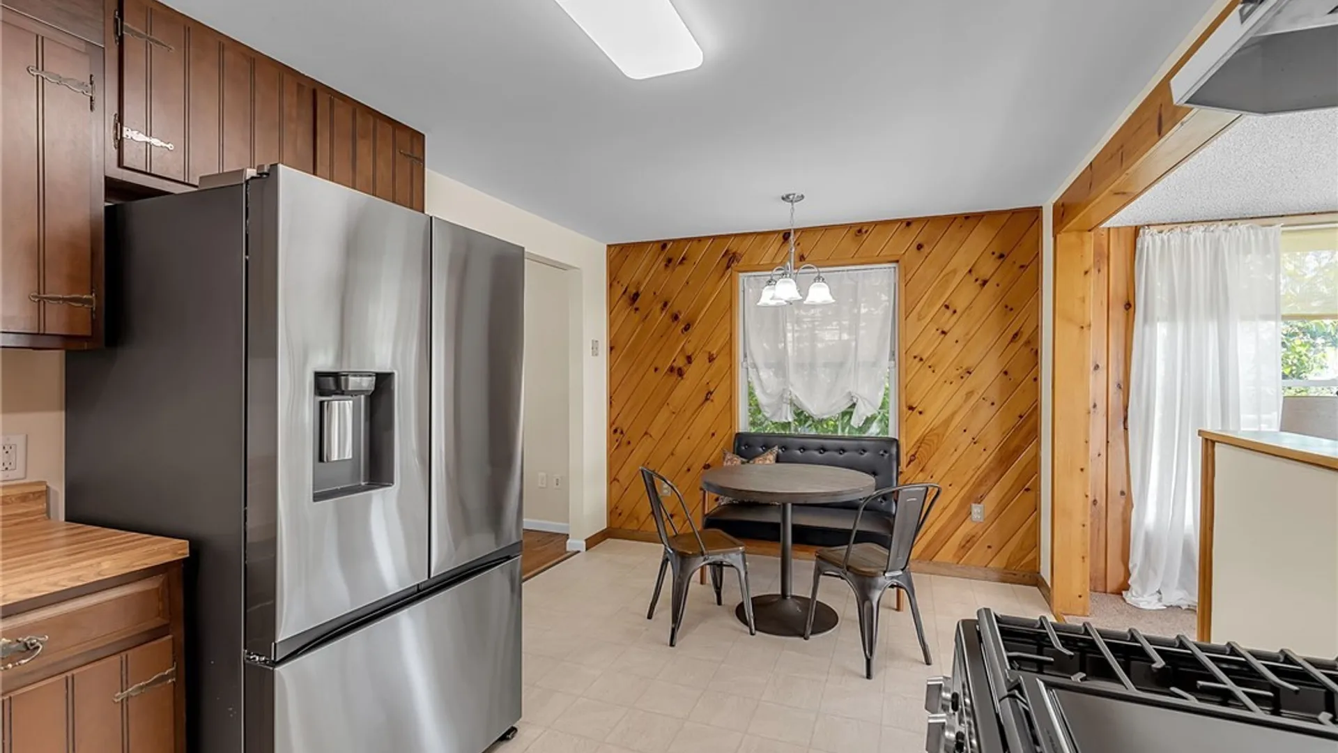 Property at 34 Yvette Drive, Cheektowaga, NY 14227 8