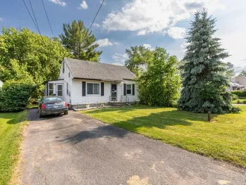 Property at 311 Garden City Drive, Salina, NY 13211