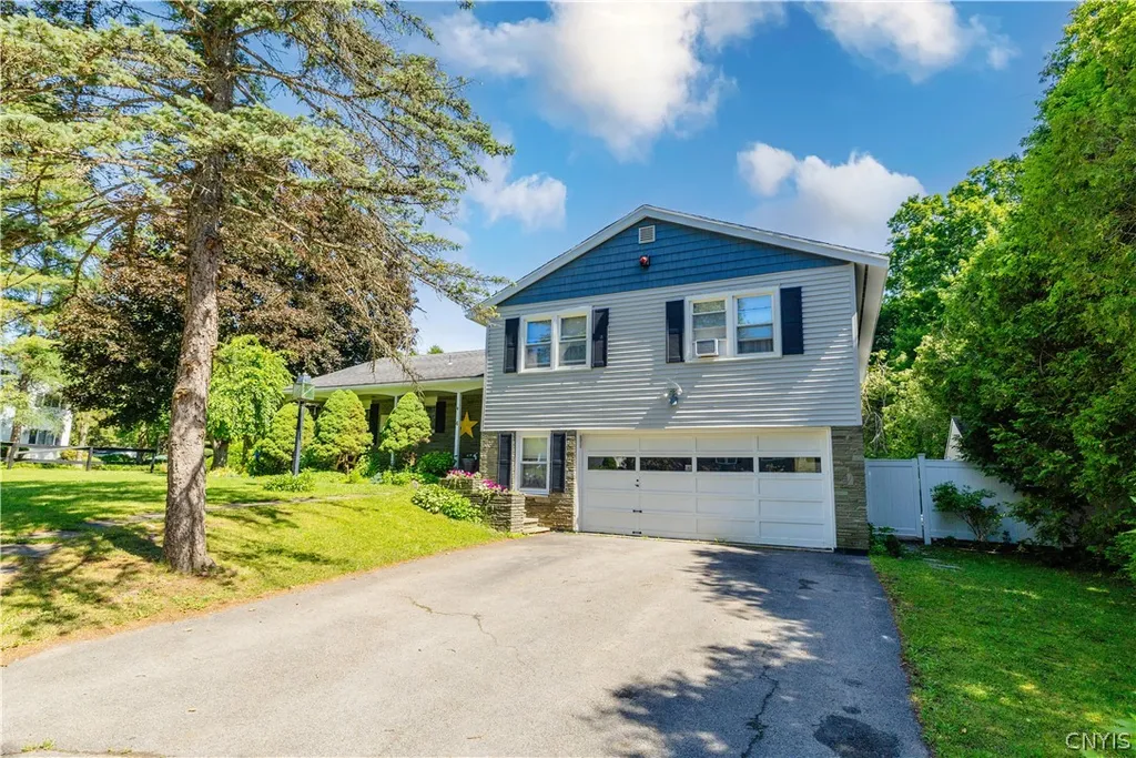 Property at 4 Crescent Street, German Flatts, NY 13357