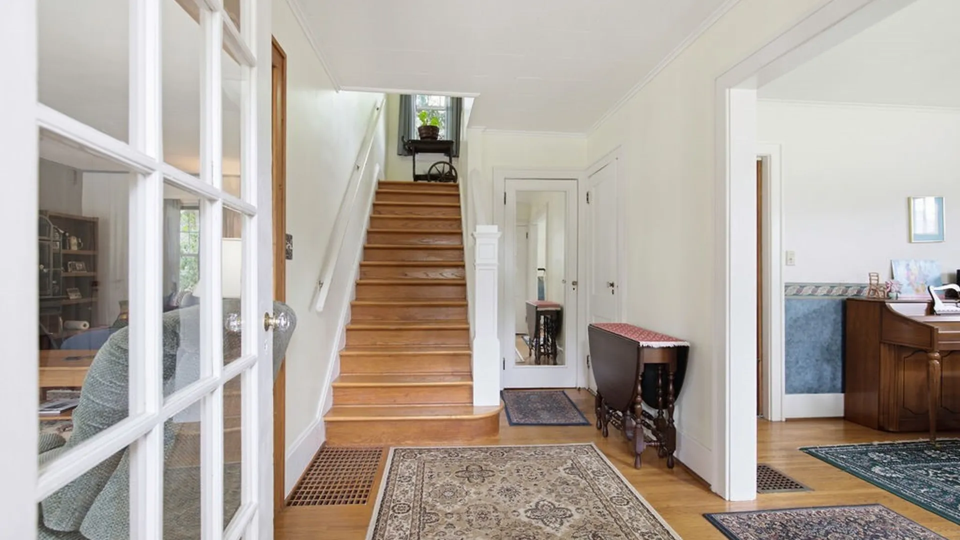 Property at 822 Glenwood Ave, Syracuse, NY 13207 13