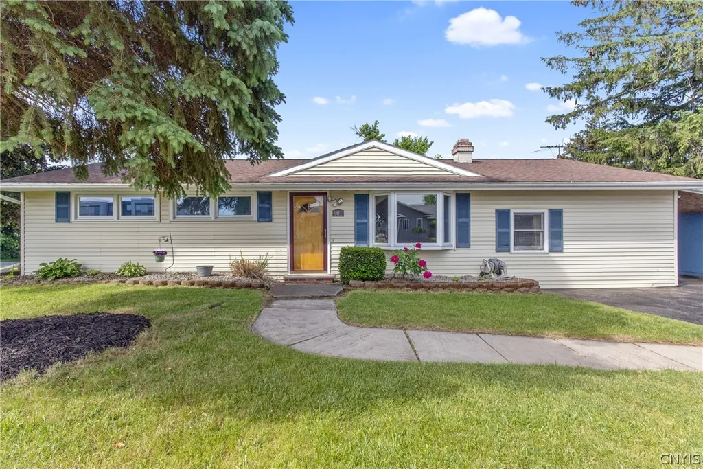 Property at 901 7th North Street, Salina, NY 13088