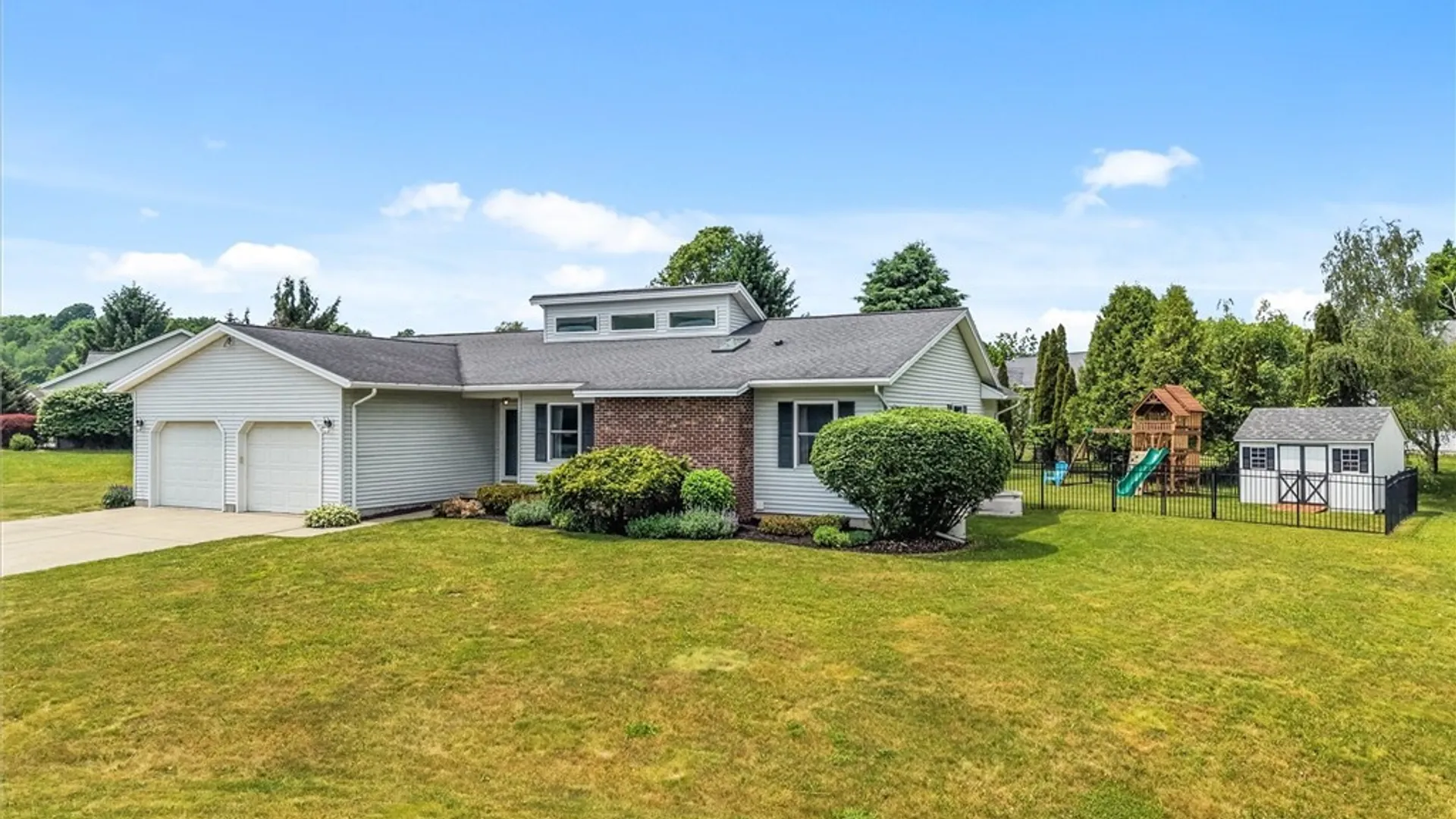 Property at 3627 Worthington Place, Cortlandville, NY 13045 3