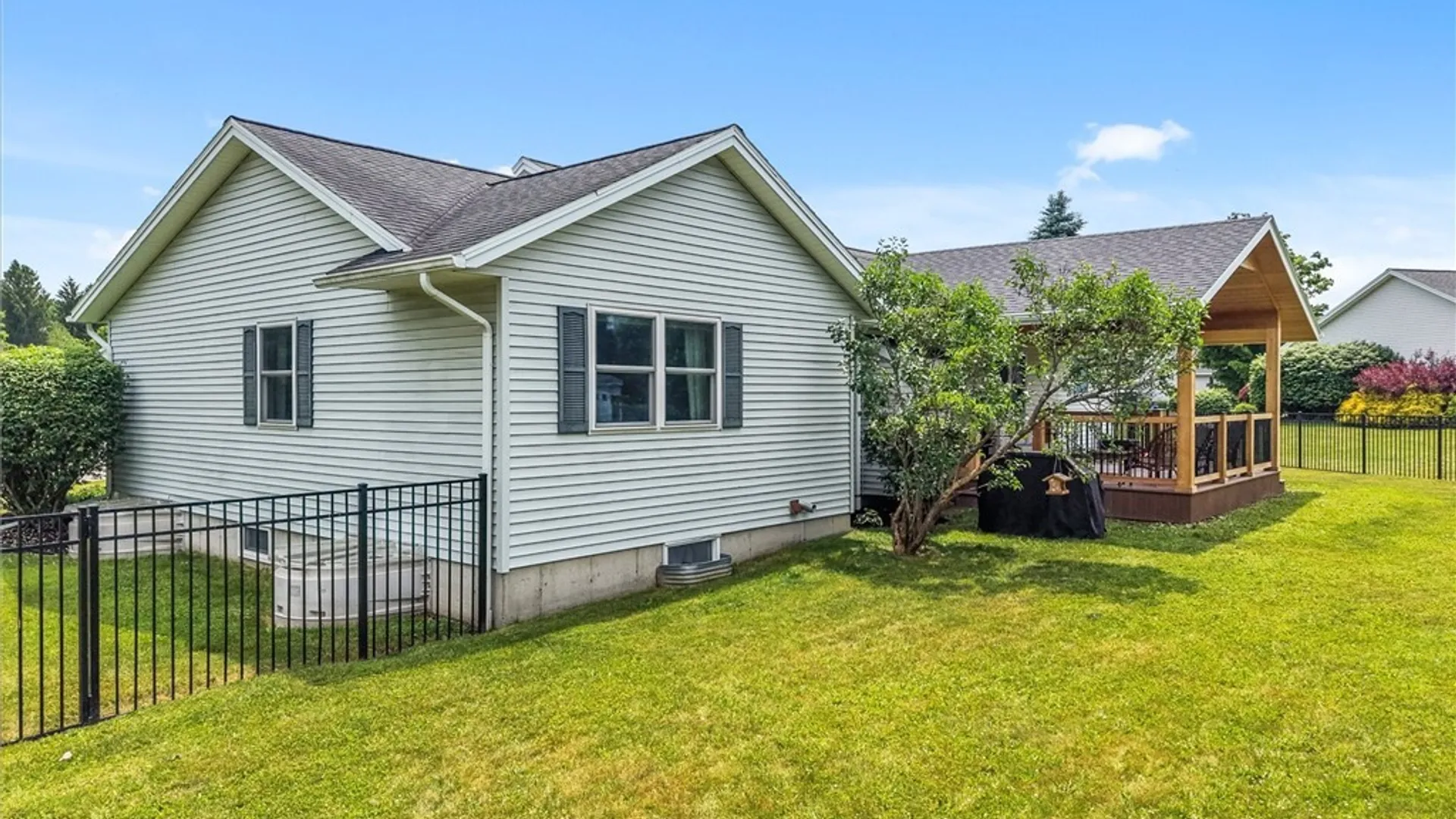 Property at 3627 Worthington Place, Cortlandville, NY 13045 42