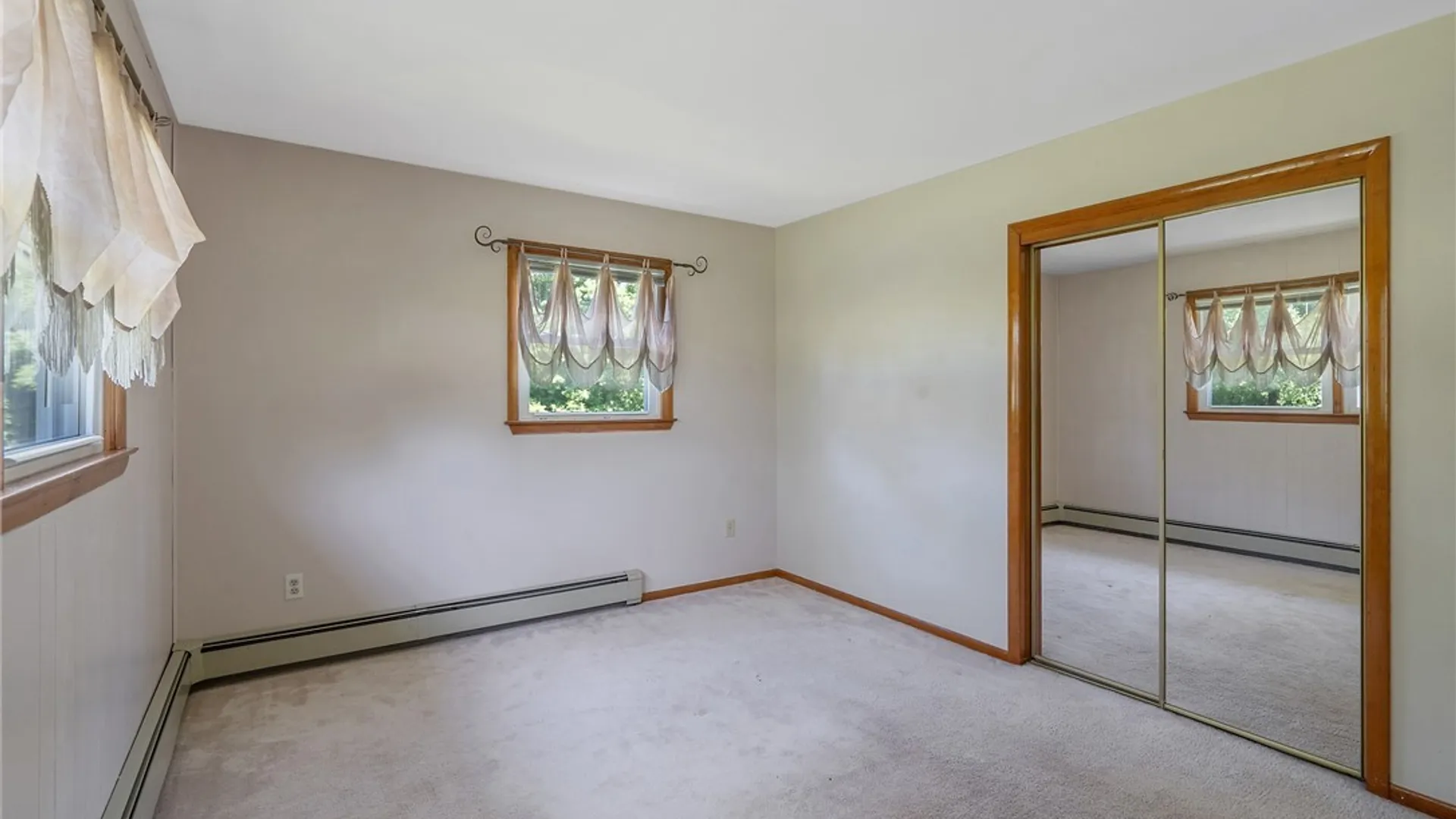 Property at 6305 1/2 Newport Road, Camillus, NY 13164 21