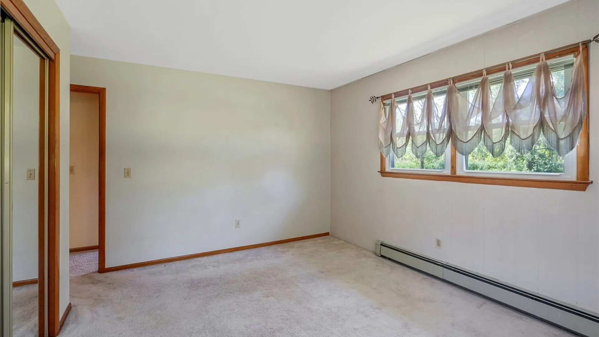 Property at 6305 1/2 Newport Road, Camillus, NY 13164 22