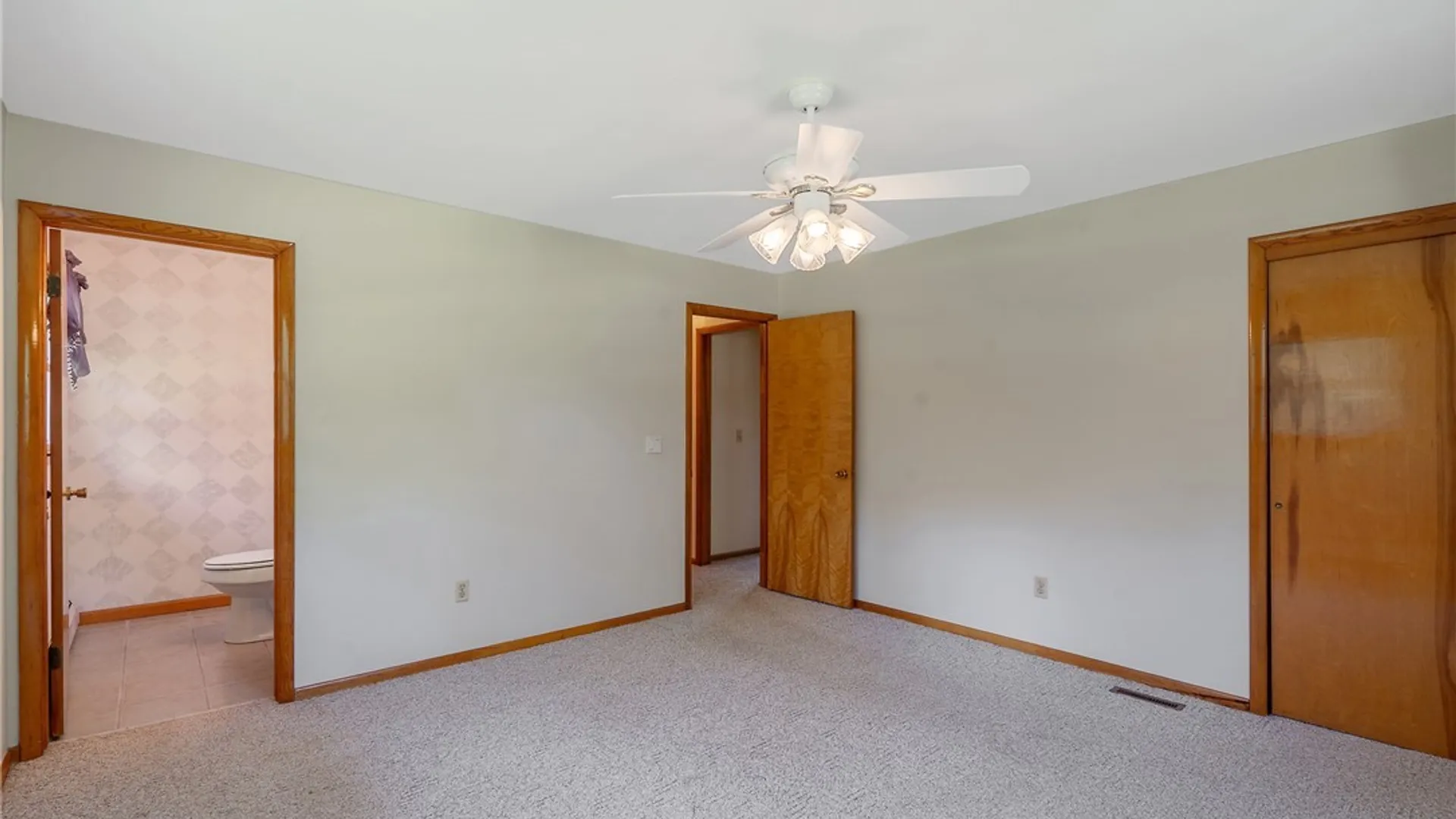 Property at 6305 1/2 Newport Road, Camillus, NY 13164 25