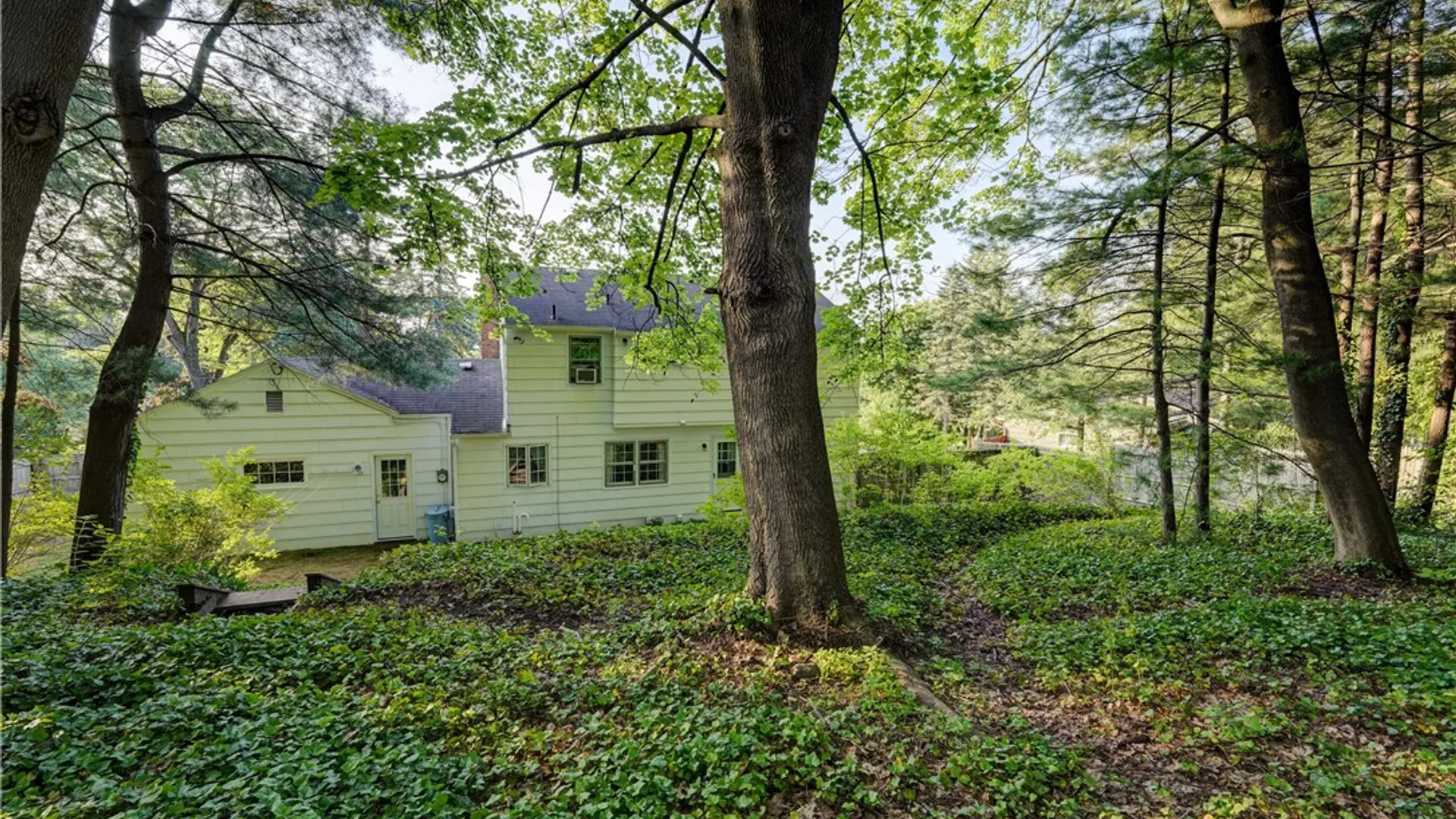 Property at 44 Kings Lacey, Perinton, NY 14450 33
