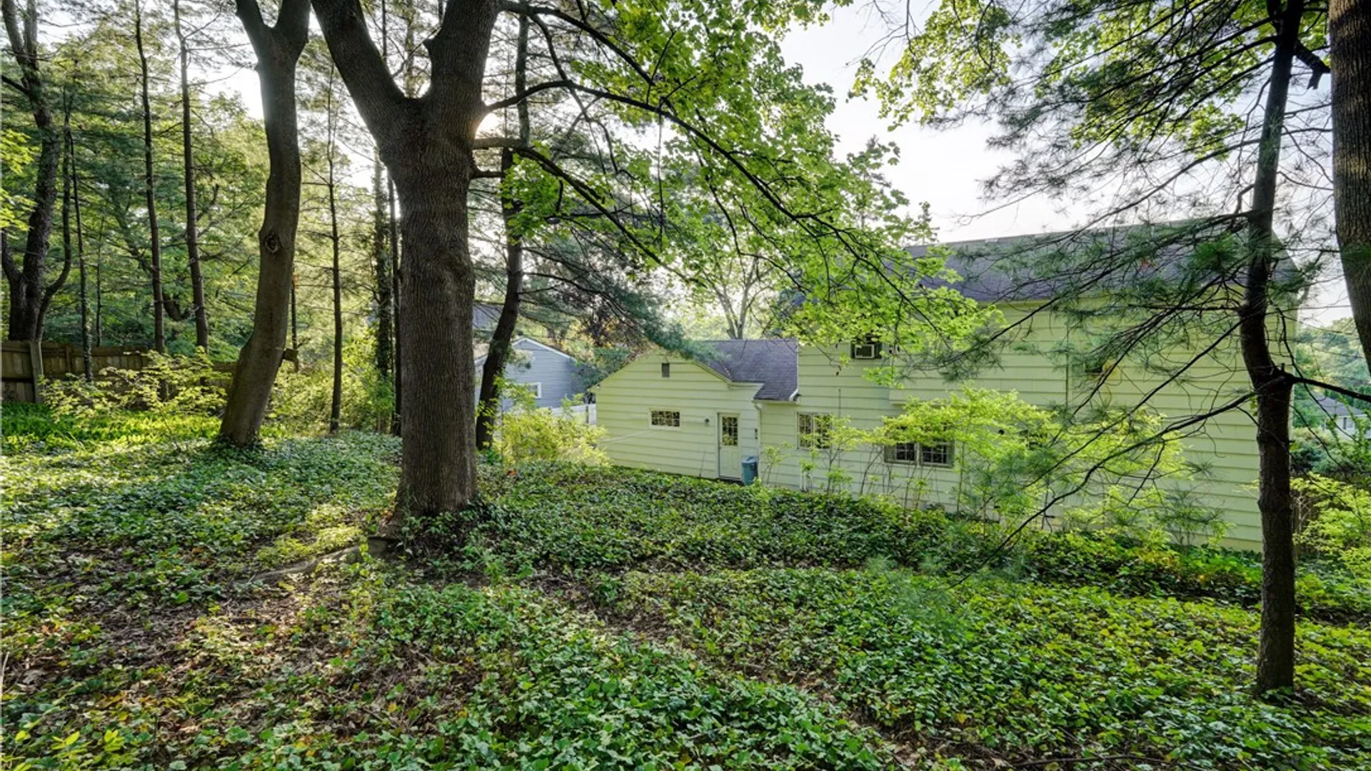 Property at 44 Kings Lacey, Perinton, NY 14450 34