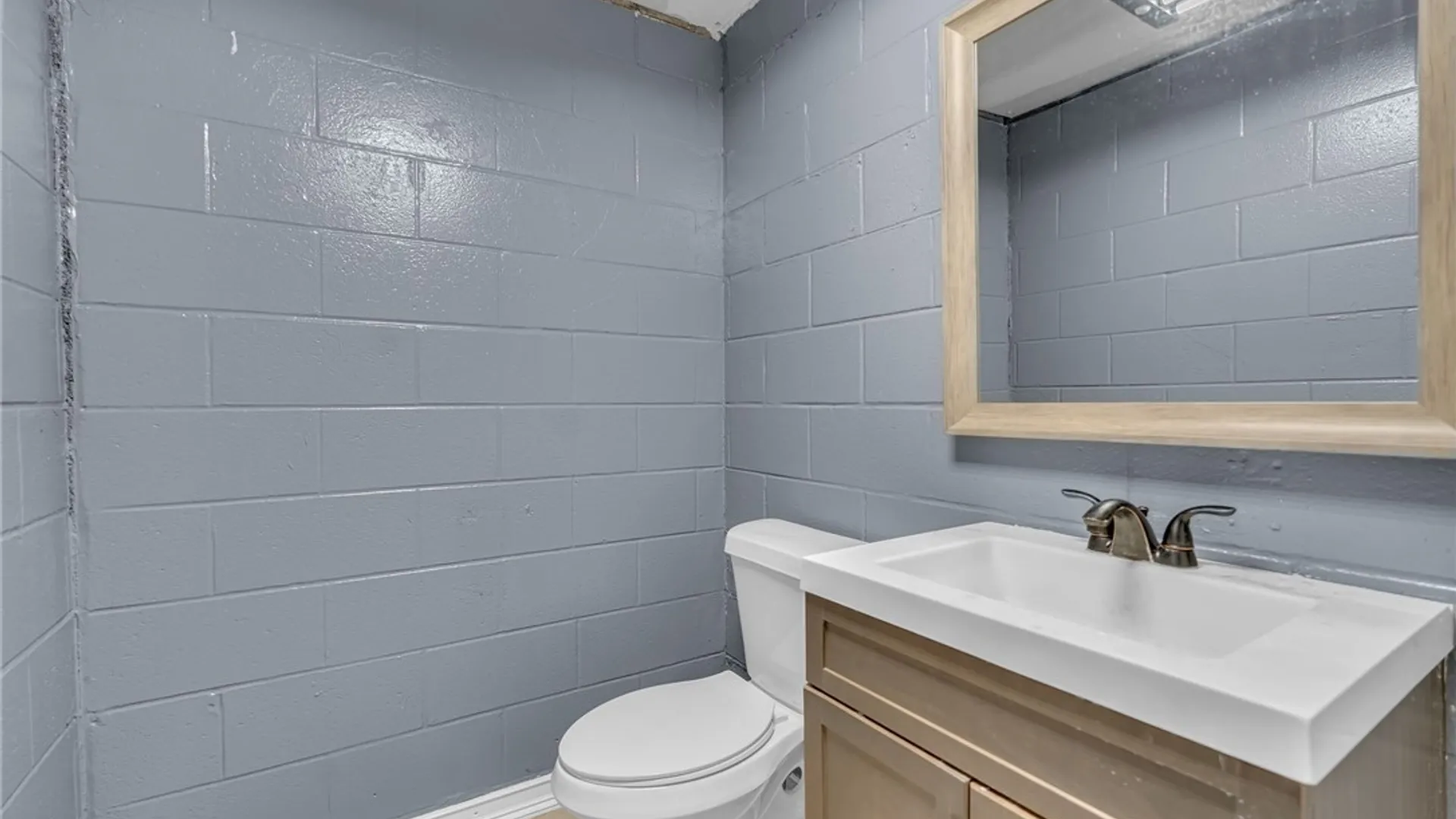 Property at 1001 N Main Street, Yorkshire, NY 14042 10