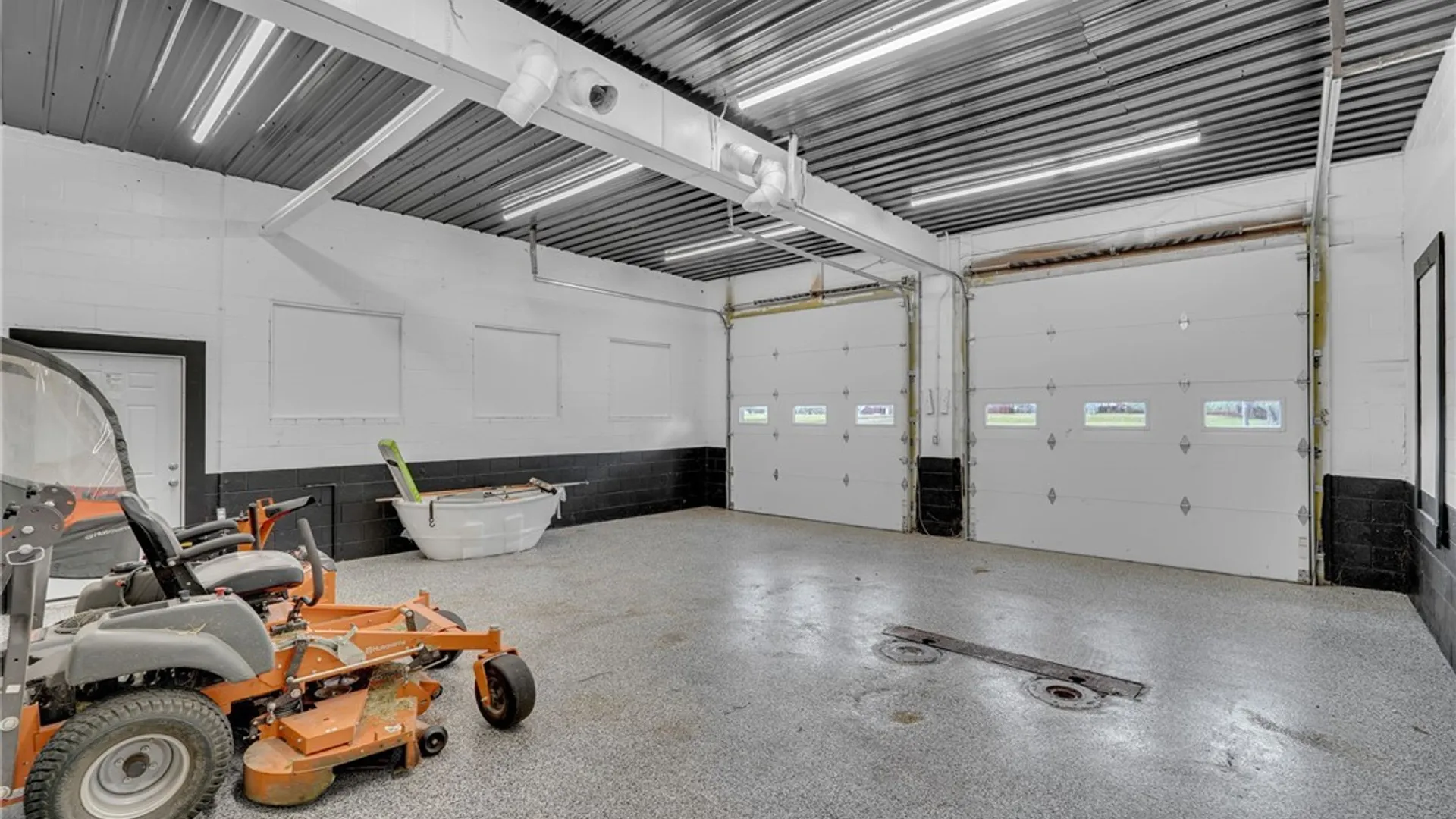 Property at 1001 N Main Street, Yorkshire, NY 14042 17