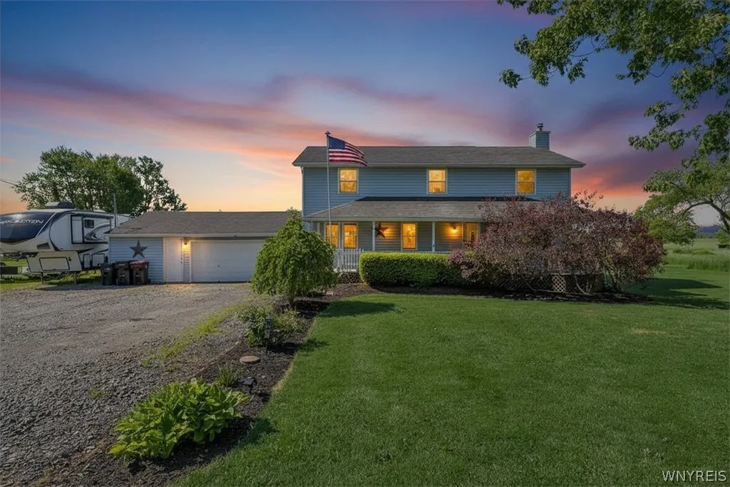 Property at 8801 Chestnut Ridge Road, Royalton, NY 14067