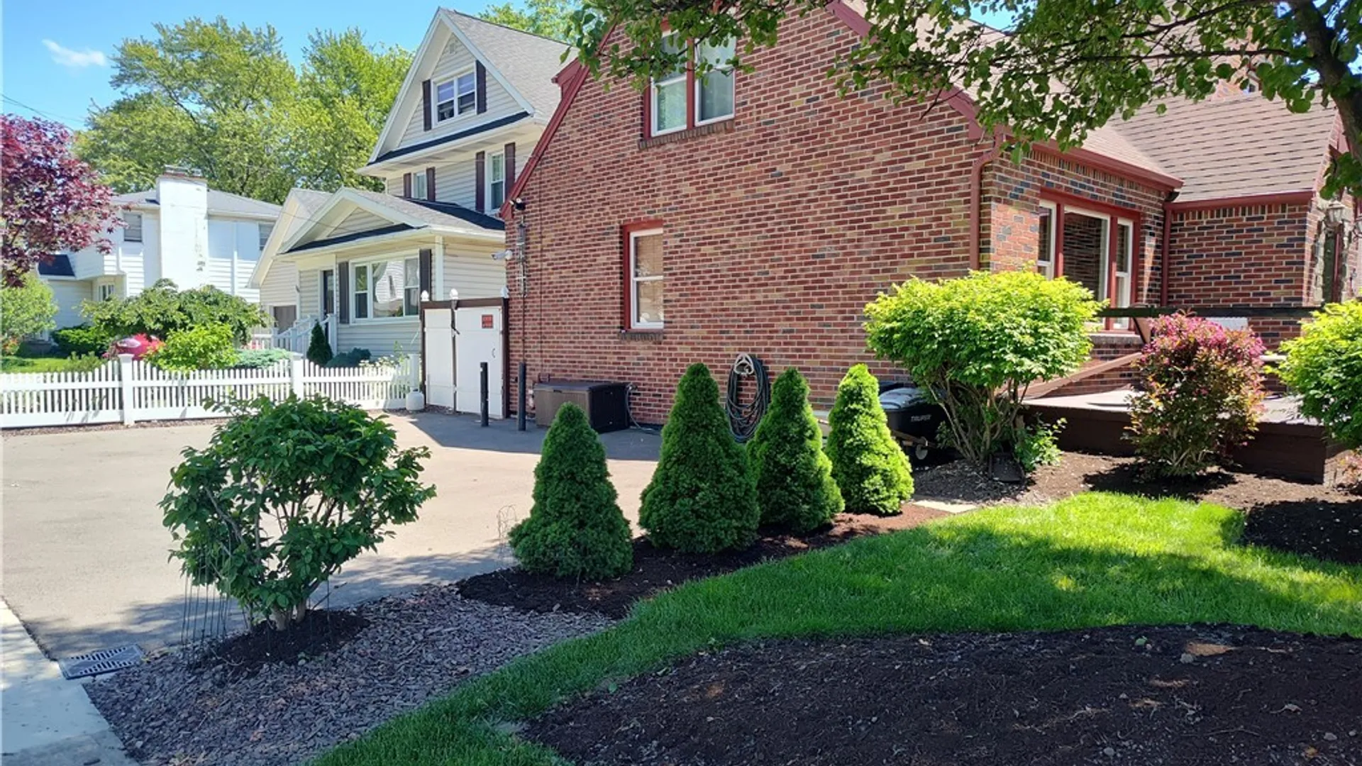 Property at 110 Labelle Avenue, Hamburg, NY 14219 5